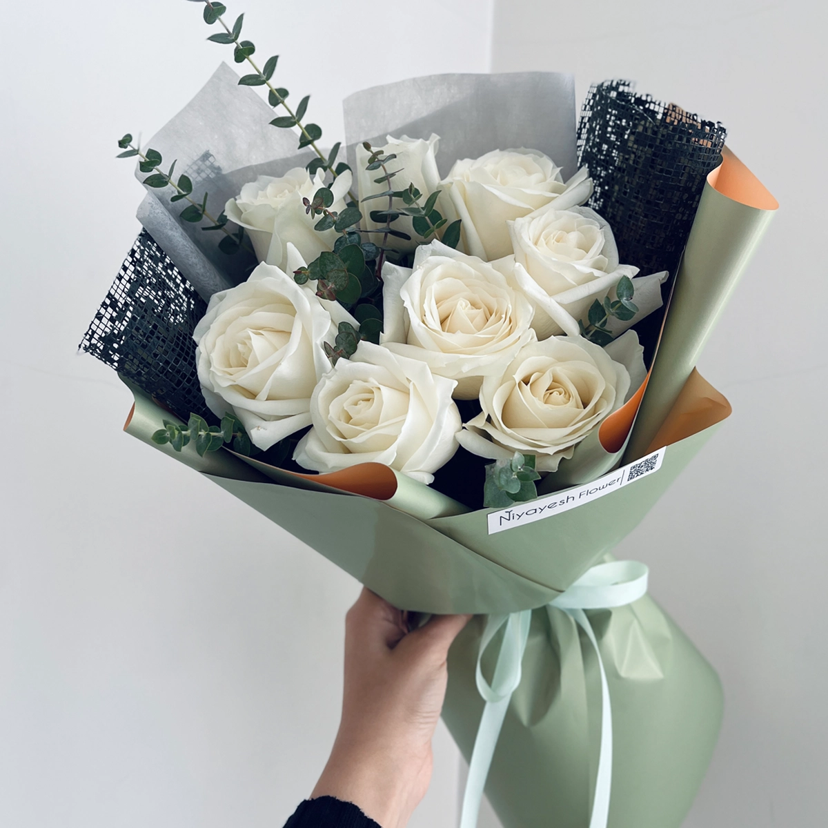 دسته گل رز هلندی